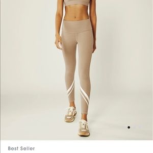 Tory Sport HIGH-RISE COMPRESSION MÉLANGE SIDE-POCKET CHEVRON LEGGINGS